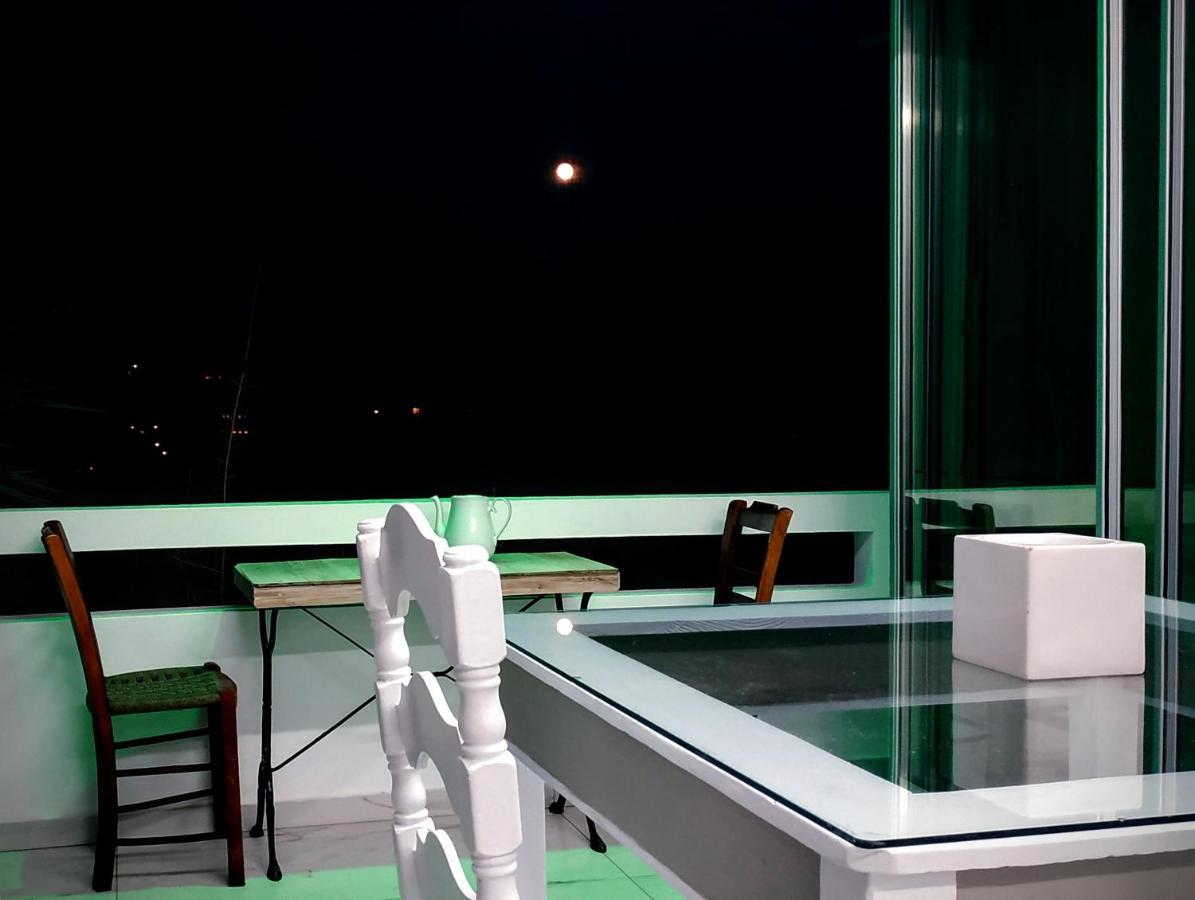 Apartment Of Light Perama (Crete)
